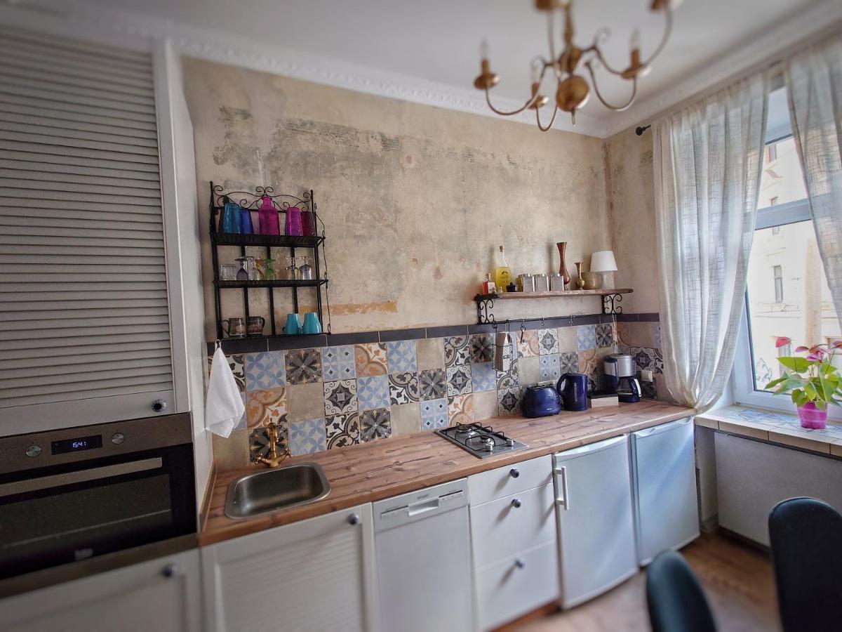 Flat In Neo Country Style Aus Gruenderzeit Bis 6 Person Apartment Leipzig Exterior photo