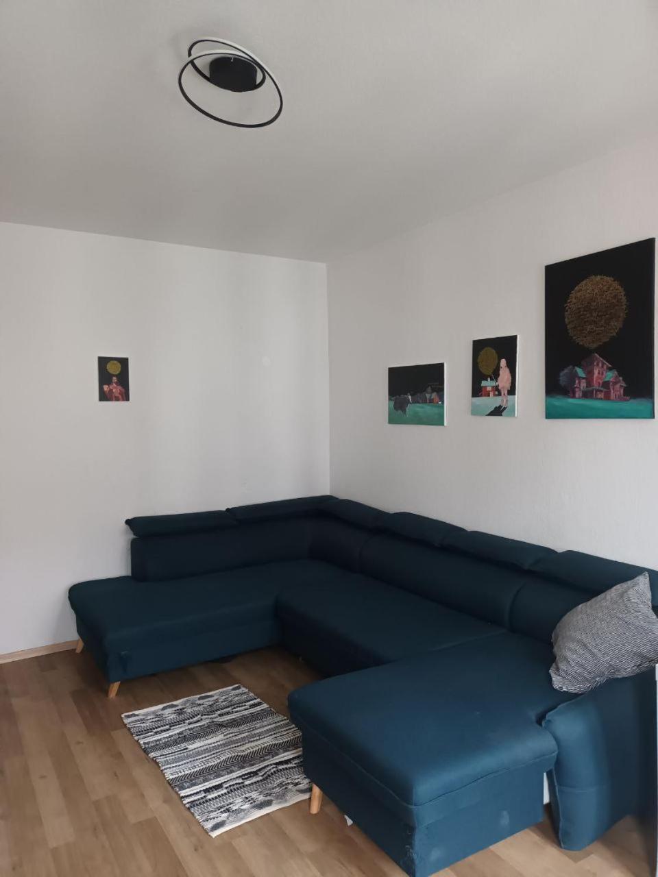 Flat In Neo Country Style Aus Gruenderzeit Bis 6 Person Apartment Leipzig Exterior photo