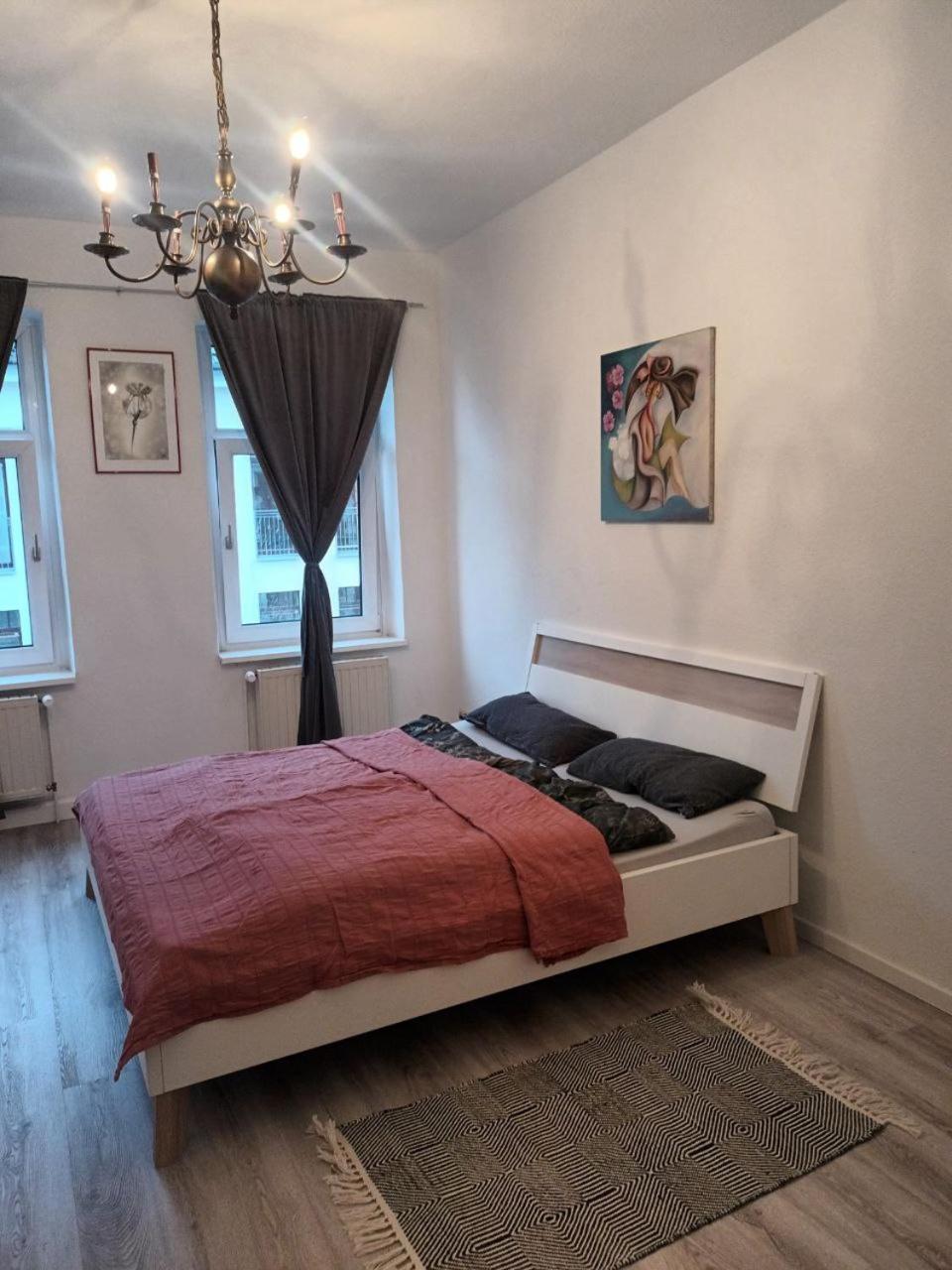 Flat In Neo Country Style Aus Gruenderzeit Bis 6 Person Apartment Leipzig Exterior photo